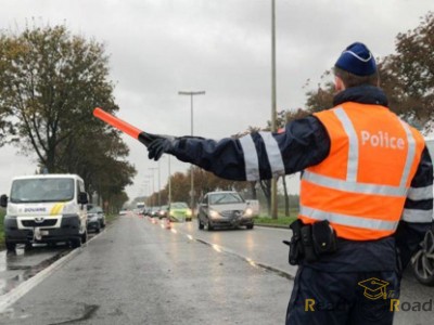 Police-lampe-rouge Police-lampe-rouge